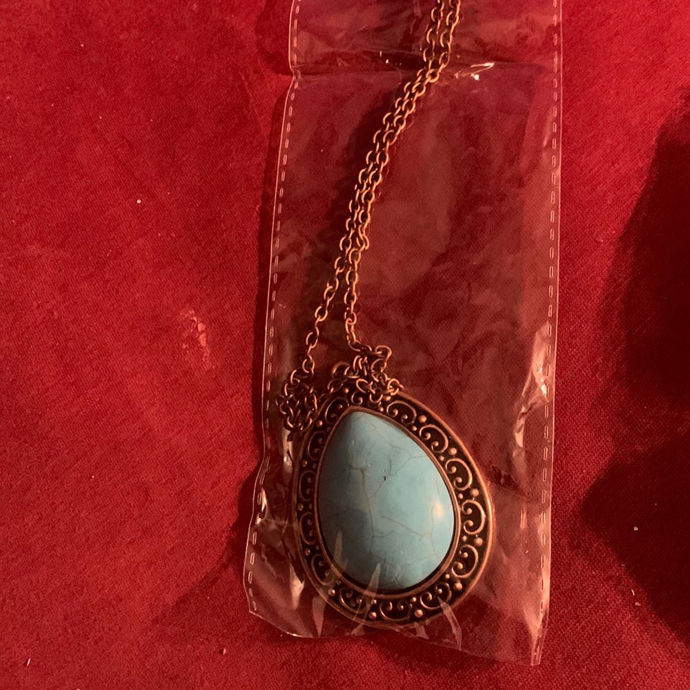 Women’s Necklace